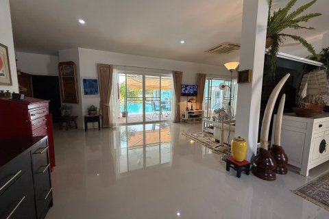 Вилла в Хуа Хине, Таиланд с 4 спальнями  № 141061 - фото 10