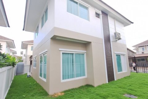 Дом в Чиангмае, Таиланд с 3 спальнями  № 138258 - фото 4