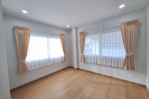 Дом в Чиангмае, Таиланд с 3 спальнями  № 138258 - фото 17