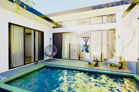Villa in Phuket, Thailand 3 bedrooms № 171298 - photo 20