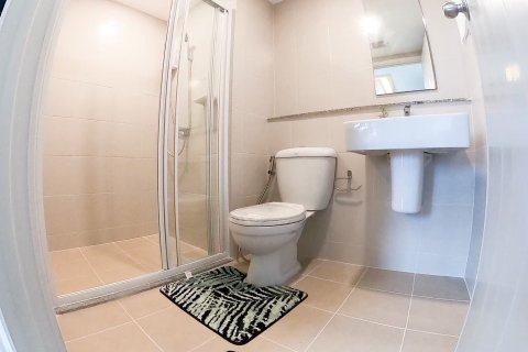 Condo à Bangkok, Thaïlande, 2 chambres  № 171299 - photo 10