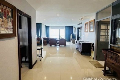 Eigentumswohnung in Pattaya, Thailand, 3 Schlafzimmer № 233485 - Foto 11
