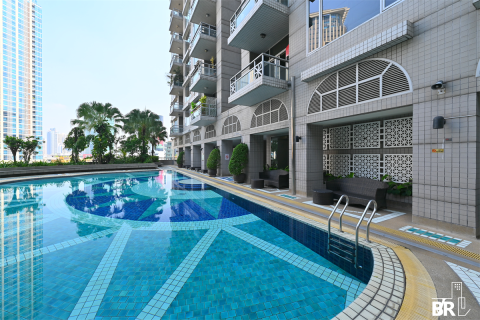Condo à Bangkok, Thaïlande, 3 chambres № 190202 - photo 8