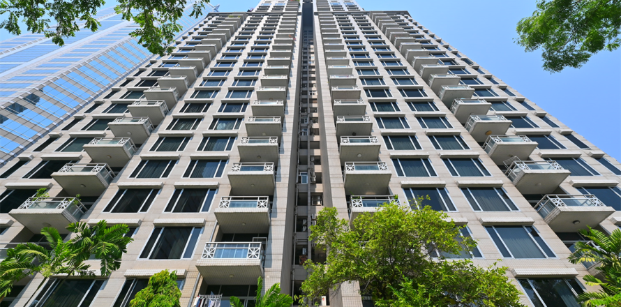 Condo à Bangkok, Thaïlande, 3 chambres № 190202