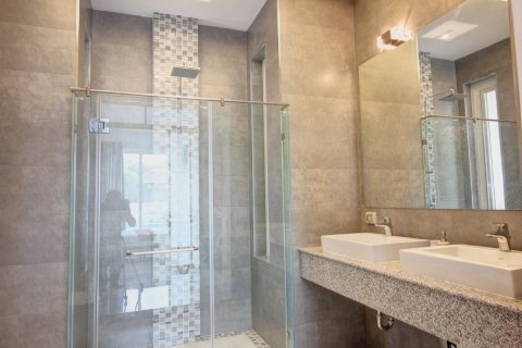 Villa in Hua Hin, Thailand 3 Schlafzimmer № 221898 - Foto 25