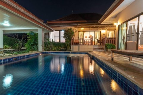 Chalet de 3 dormitorios en Hua Hin, Tailandia № 221900