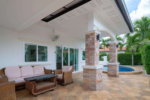 Villa in Hua Hin, Thailand 4 Schlafzimmer № 221899 - Foto 6