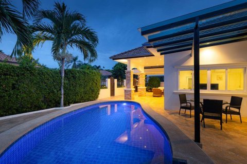 Villa in Hua Hin, Thailand 4 Schlafzimmer № 221899 - Foto 3
