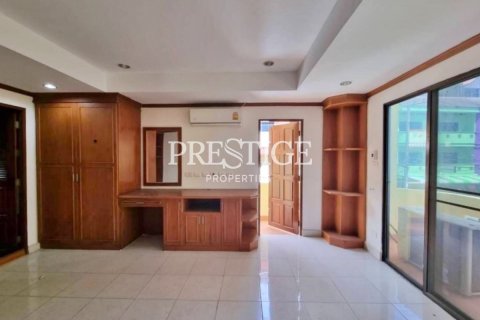 Propriété commerciale à Pattaya, Thaïlande 338 m2 № 198579 - photo 11