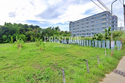 Land in Pattaya, Thailand 1564 sq.m. № 198581 - photo 4