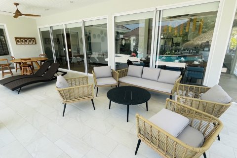 Villa à Hua Hin, Thaïlande 7 chambres № 154666 - photo 2