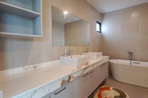 Villa à Phuket, Thaïlande 3 chambres № 154663 - photo 20