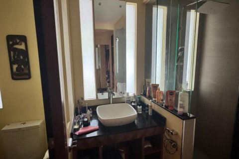 Condo in Phuket, Thailand, 2 bedrooms  № 154660 - photo 13