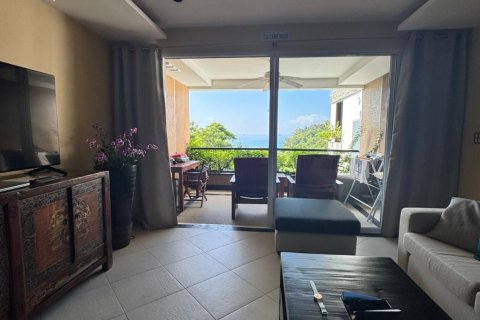 Condo in Phuket, Thailand, 2 bedrooms  № 154660 - photo 1