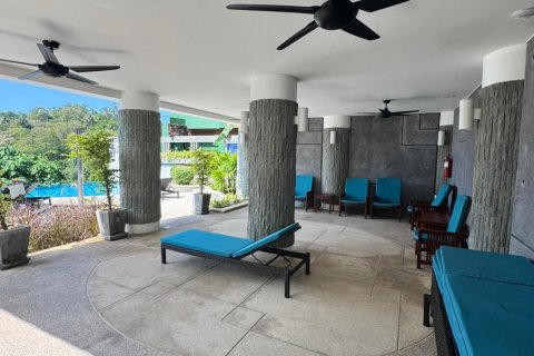 Condo in Phuket, Thailand, 2 bedrooms  № 154660 - photo 6