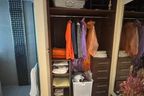 Condo in Phuket, Thailand, 2 bedrooms  № 154660 - photo 12