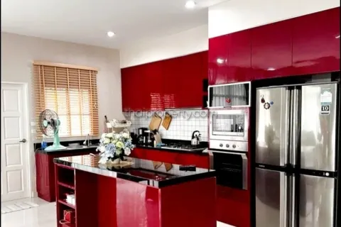 Casa de 2 dormitorios en Pattaya, Tailandia № 213367 - foto 8