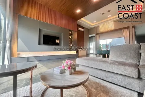 Casa de 4 dormitorios en Pattaya, Tailandia № 213363 - foto 5