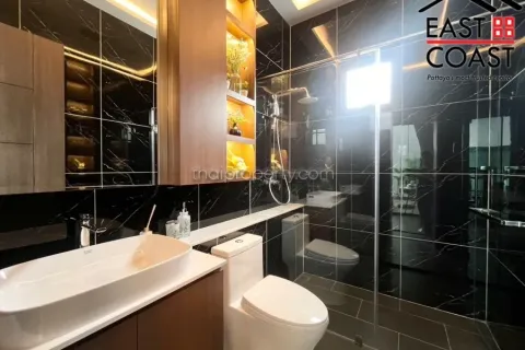 Casa de 4 dormitorios en Pattaya, Tailandia № 213363 - foto 10