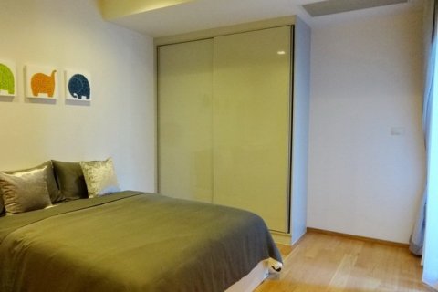 Condo in Bangkok, Thailand, 2 bedrooms  № 181001 - photo 18