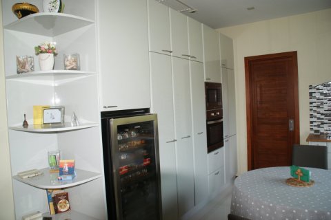 House in Hua Hin, Thailand 3 bedrooms № 180999 - photo 11