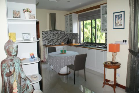House in Hua Hin, Thailand 3 bedrooms № 180999 - photo 10