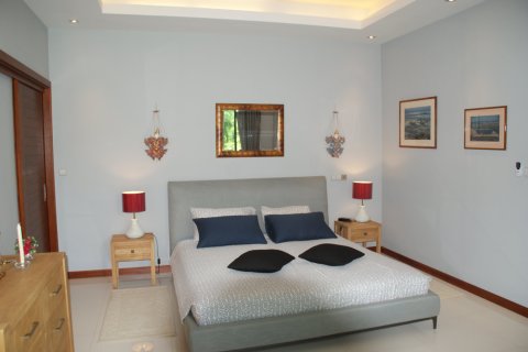 House in Hua Hin, Thailand 3 bedrooms № 180999 - photo 14