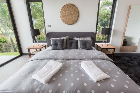 House in Hua Hin, Thailand 4 bedrooms № 181000 - photo 22