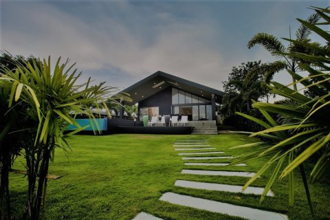 House in Hua Hin, Thailand 4 bedrooms № 181000 - photo 19
