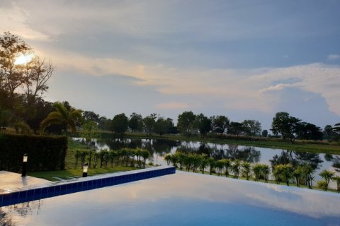 House in Hua Hin, Thailand 4 bedrooms № 181000 - photo 14