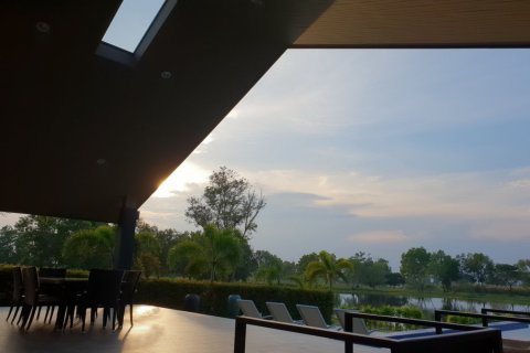 House in Hua Hin, Thailand 4 bedrooms № 181000 - photo 26