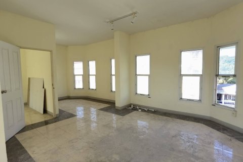 Propriété commerciale à Chiang Mai, Thaïlande № 163023 - photo 6