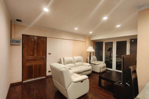 Кондоминиум с 2 спальнями в Бангне, Бангкок, Таиланд № 167781 - фото 2