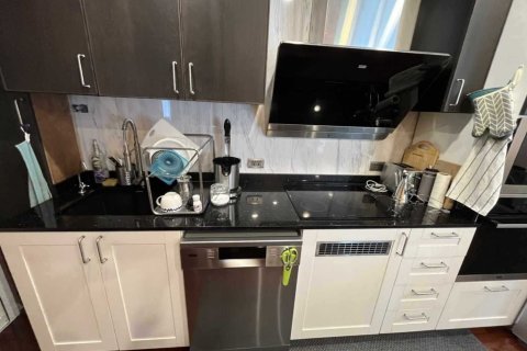 Кондоминиум с 2 спальнями в Бангне, Бангкок, Таиланд № 167781 - фото 4