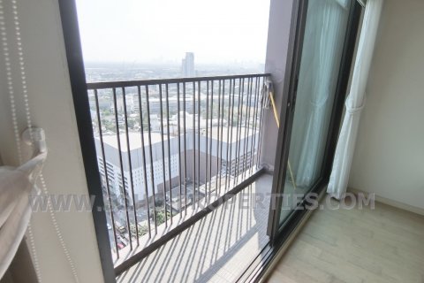 Кондоминиум с 1 спальней в Бангкоке, Таиланд № 143916 - фото 9