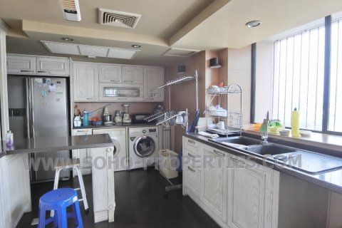 Condo à Bangkok, Thaïlande, 3 chambres  № 143911 - photo 18