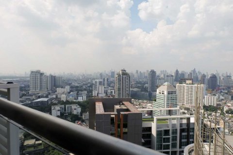 Кондоминиум с 2 спальнями в Пхракханонге, Бангкок, Таиланд № 143913 - фото 7