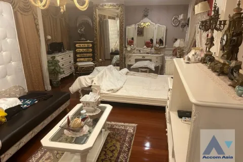 Duplex in Watthana, Bangkok, Thailand 3 Schlafzimmer № 215732 - Foto 4