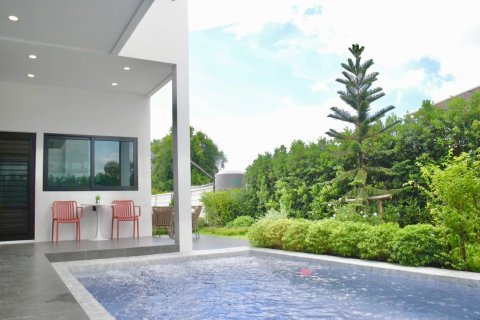 Вилла в Паттайе, Таиланд с 4 спальнями № 170043 - фото 2