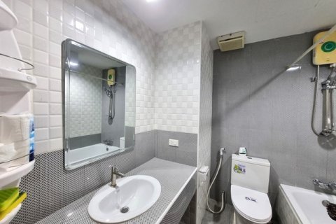 Eigentumswohnung auf Jomtien Beach, Pattaya, Thailand, 1 Schlafzimmer  № 222862 - Foto 13