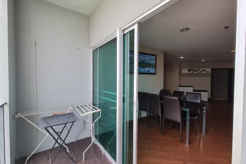 Кондоминиум с 3 спальнями в Хуай Кванге, Бангкок, Таиланд № 145996 - фото 5