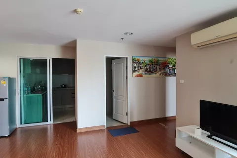 Кондоминиум с 3 спальнями в Хуай Кванге, Бангкок, Таиланд № 145996 - фото 6