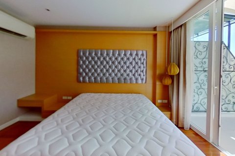 Studio in the Condo in Watthana, Bangkok, Thailand  № 160725 - photo 6