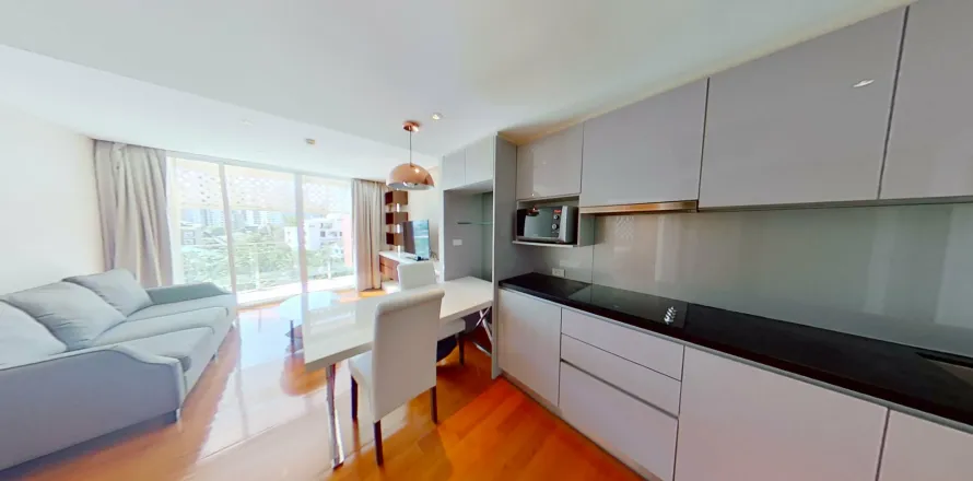 Studio in the Condo in Watthana, Bangkok, Thailand  № 160725