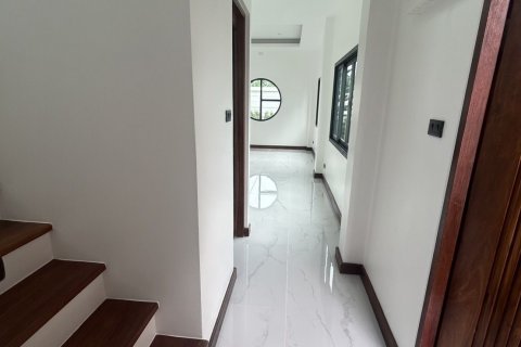 Villa in Phuket, Thailand 3 bedrooms № 160729 - photo 25