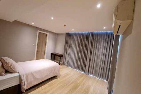 Condo à Bangkok, Thaïlande, 4 chambres  № 173016 - photo 10