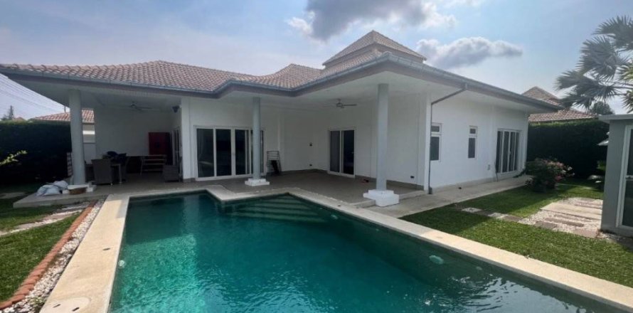 Villa in Hua Hin, Thailand 3 bedrooms № 173017