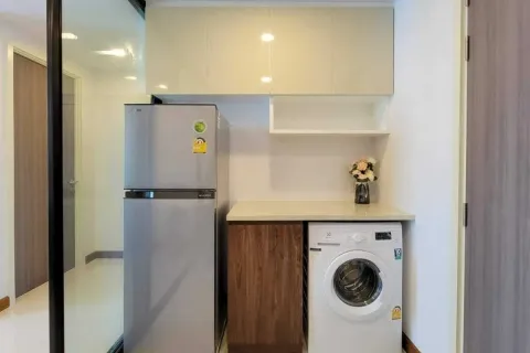 Студия в кондо в Кхлонг Сане, Бангкок, Таиланд № 167968 - фото 4