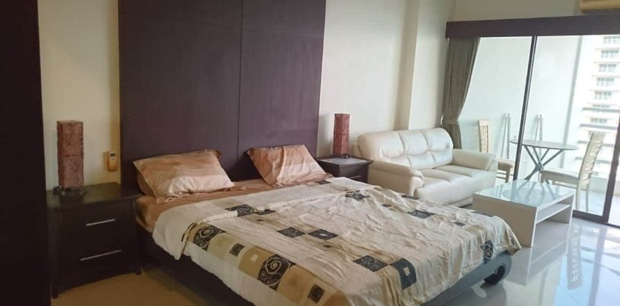 Studio in the Condo in Pattaya, Thailand  № 205356