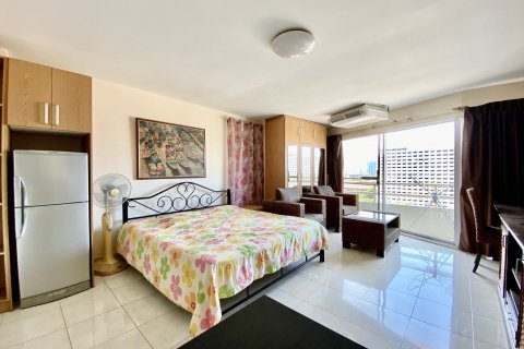 Studio in the Condo in Pattaya, Thailand  № 205354 - photo 2